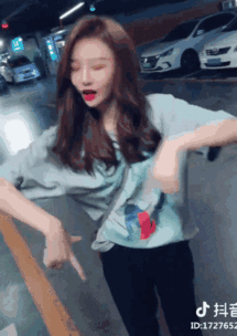 抖音网红代言费,明星效应下的数字游戏