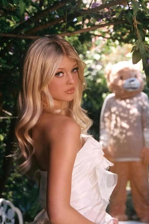 国外最好的网红美女图片,揭秘国外顶级网红美女风采